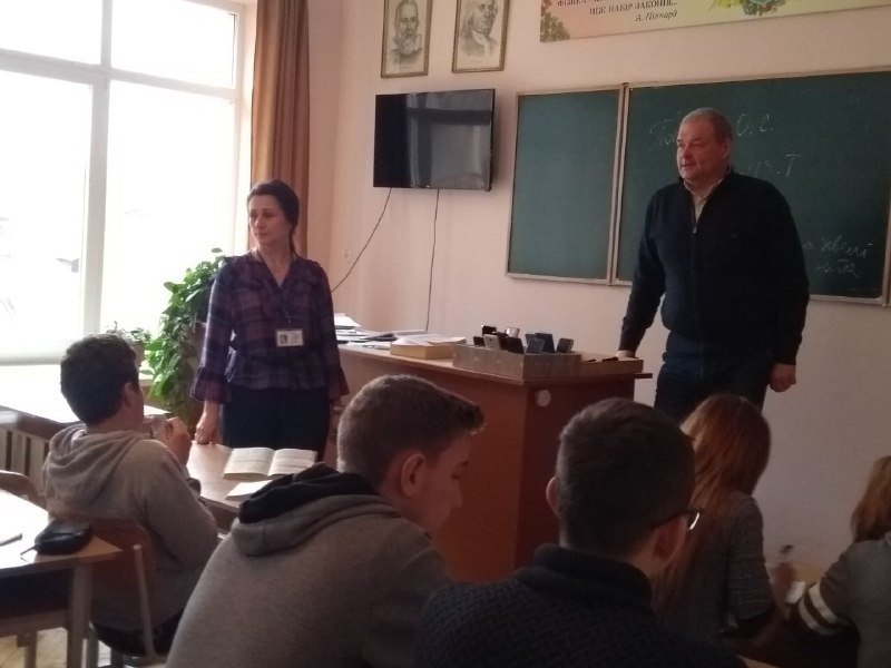 Під час зустрічі зі студентами коледжу